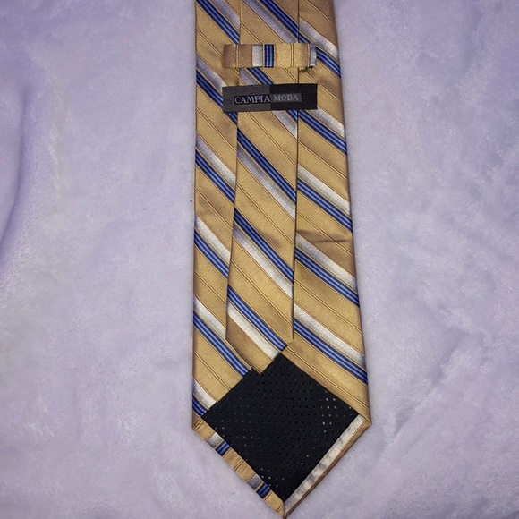 Neck tie - Picture 4 of 5